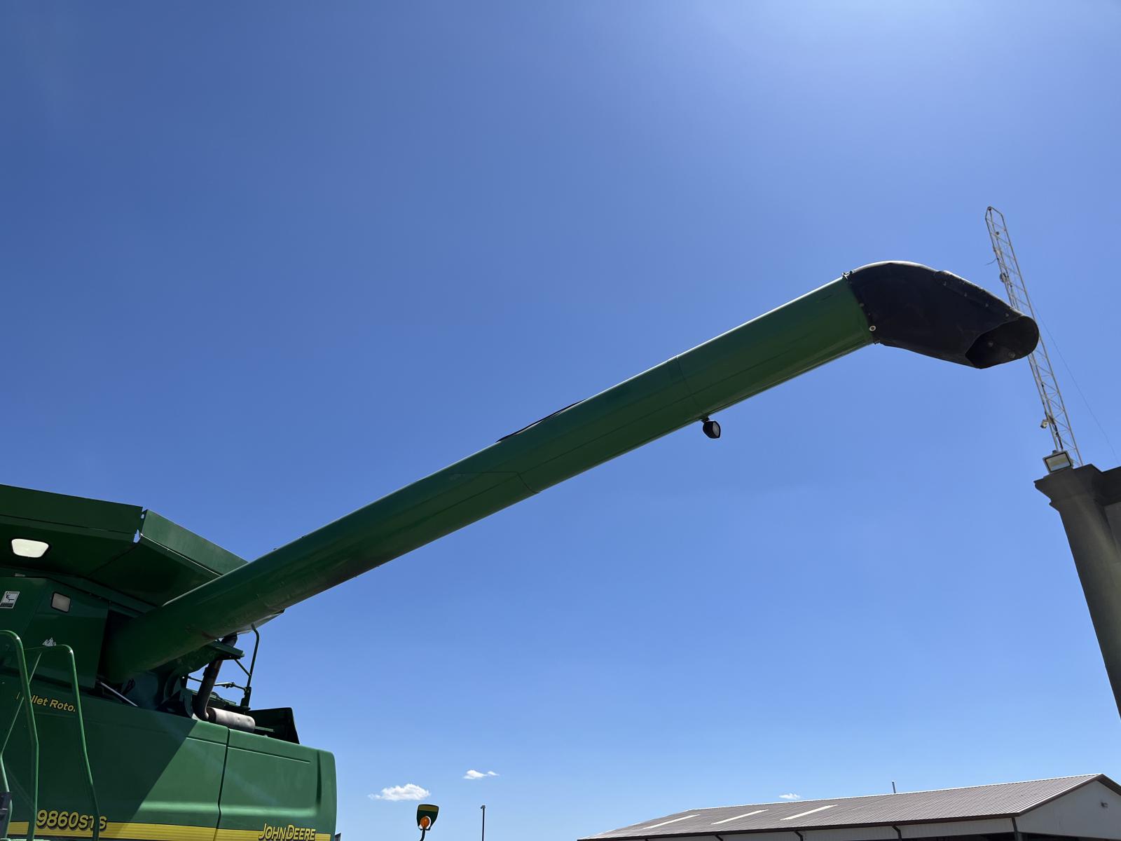 ./imagenes/INVOICE/2019/14419/COSECHADORA JOHN DEERE 9860 STS (8).JPG